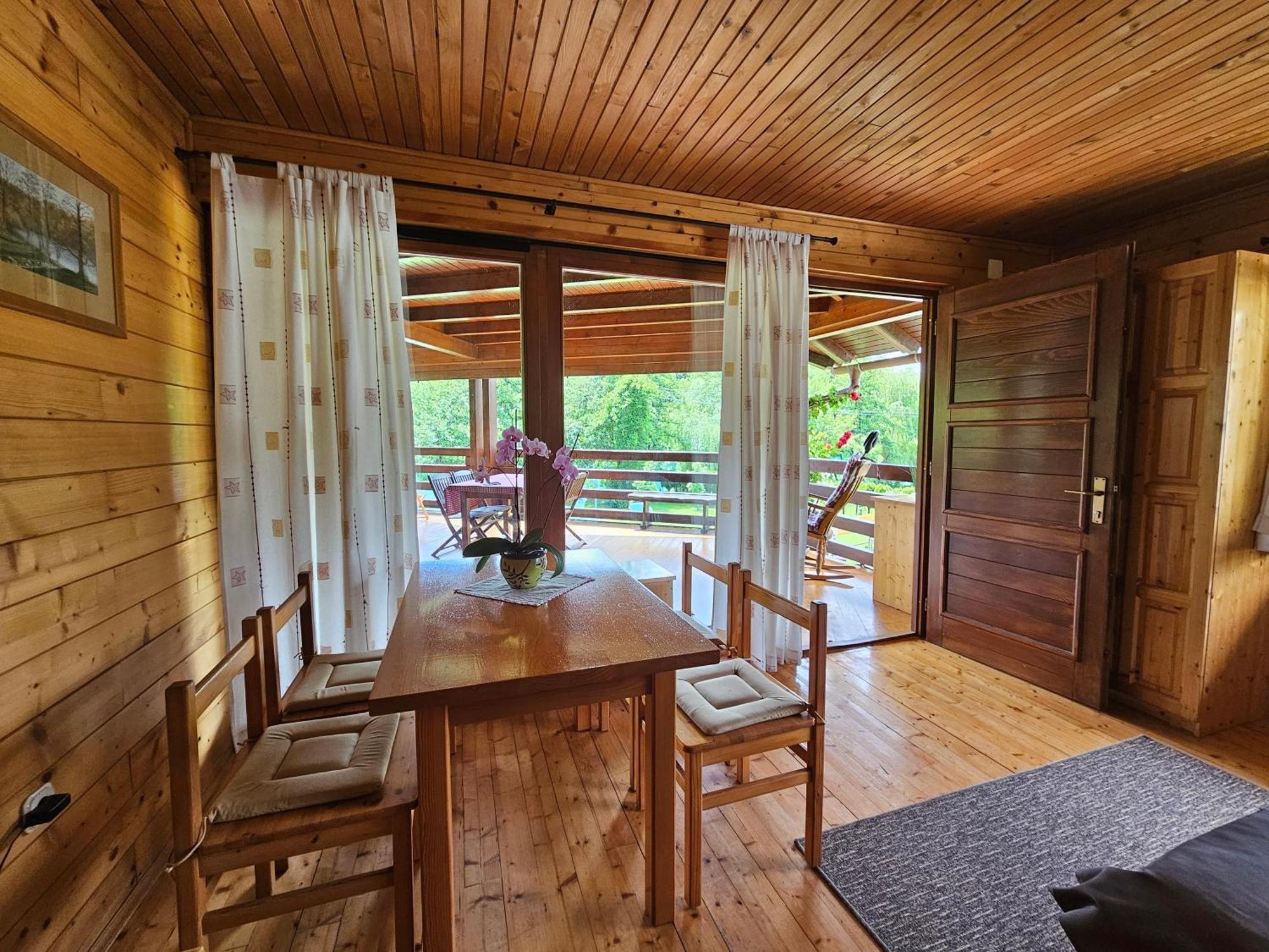 Apartment Mreznicka Kuca ดูกาเรซา ภายนอก รูปภาพ