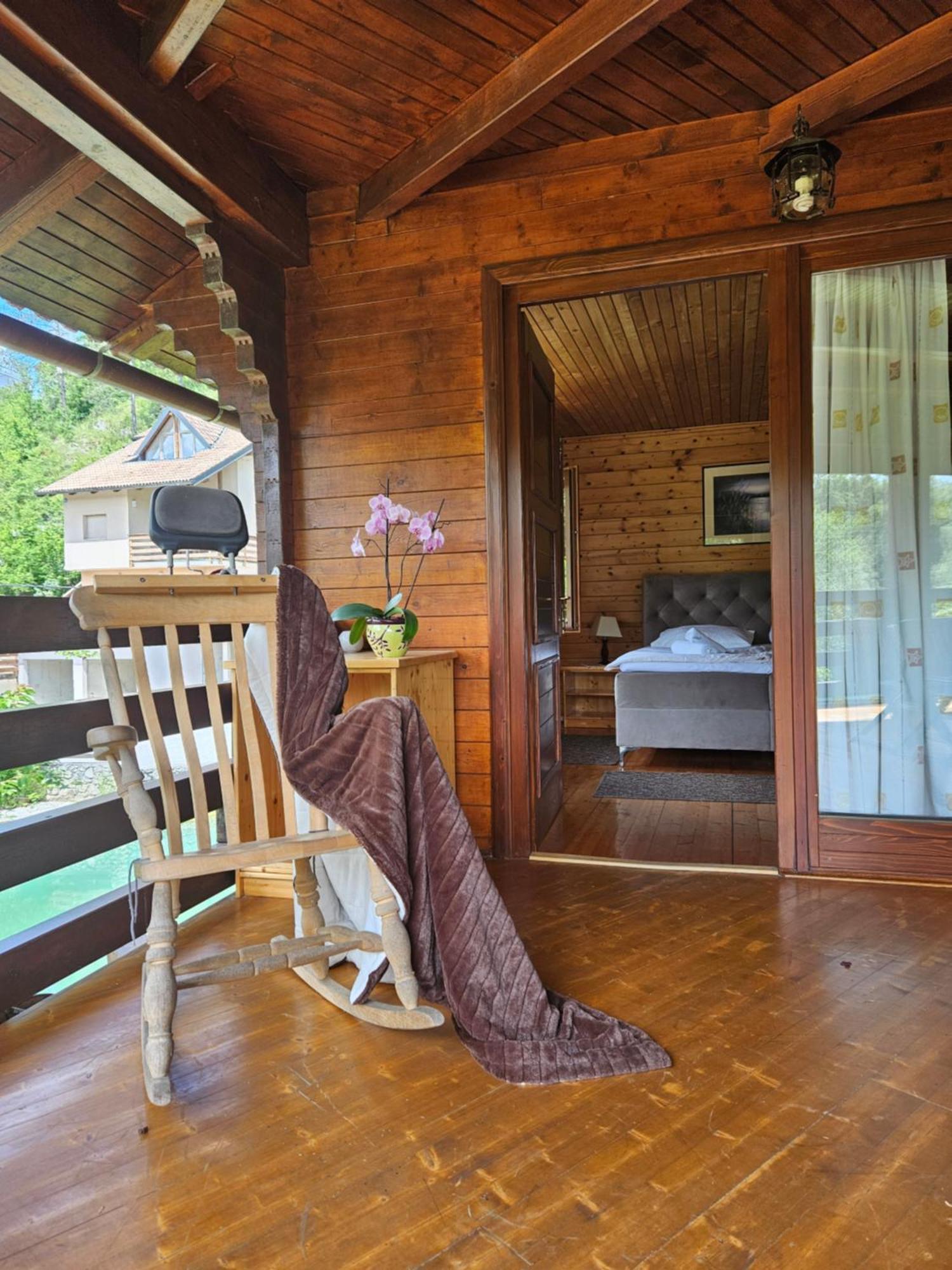 Apartment Mreznicka Kuca ดูกาเรซา ภายนอก รูปภาพ